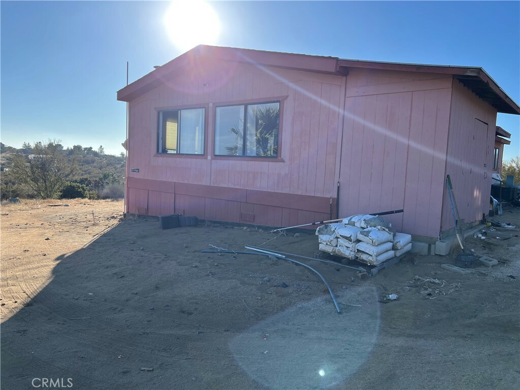 Property Photo:  38350 Willis Rd  CA 92539 