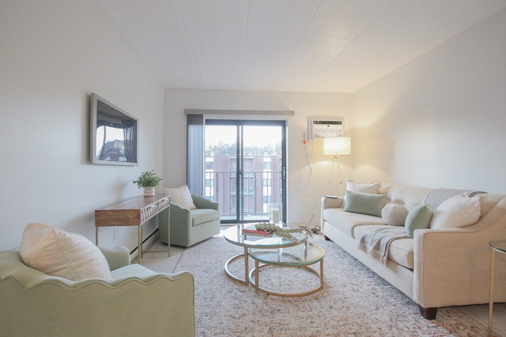 Property Photo:  137 Franklin Street 506  MA 02180 