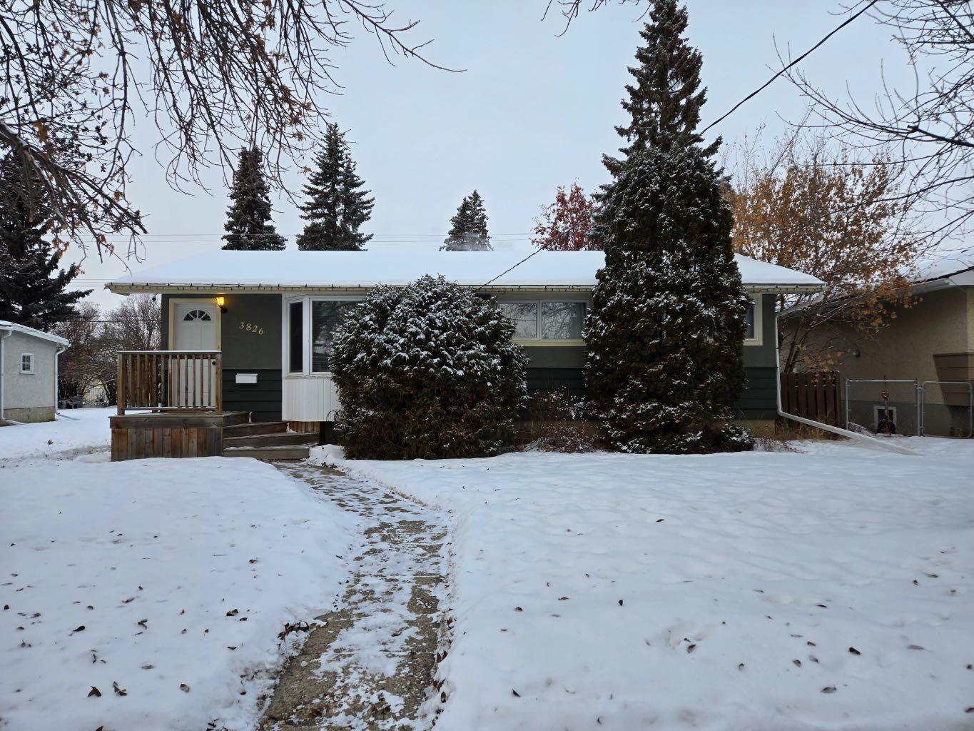 Property Photo:  3826 46 Street  AB T4N 1L8 