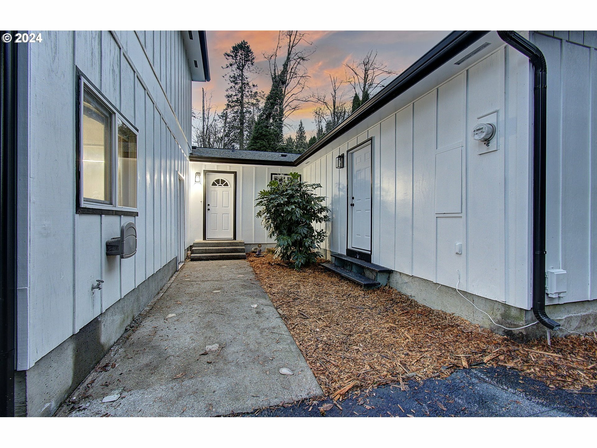 Property Photo:  131 Inglewood Dr  WA 98632 