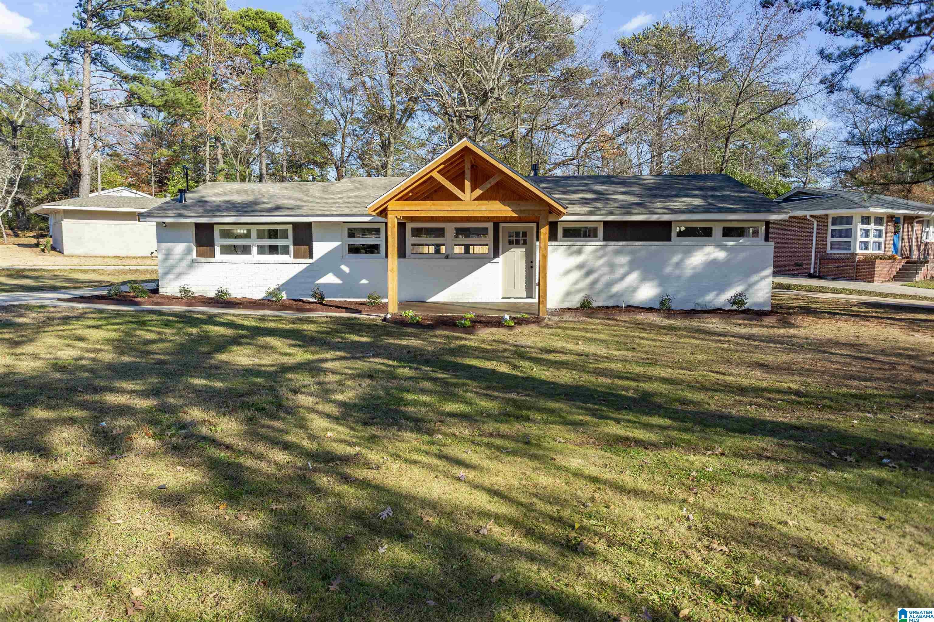Property Photo: 4917 Montevallo Road AL 35210