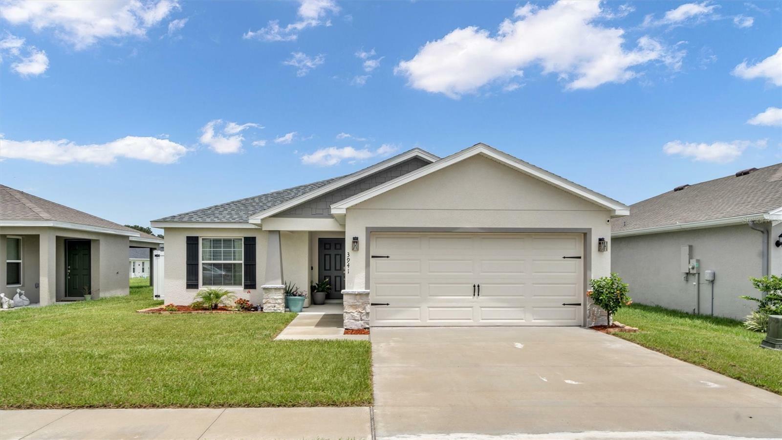 Property Photo:  3941 Willow Ridge Drive  FL 33810 