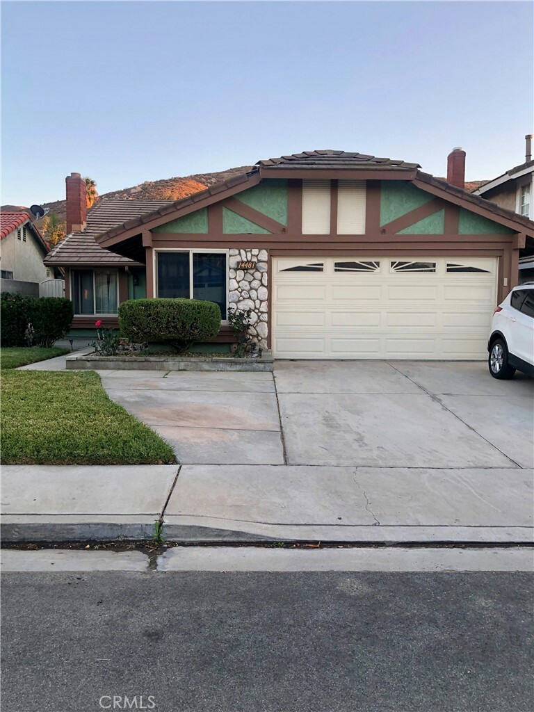 14481 Hillcrest Drive  Fontana CA 92337 photo