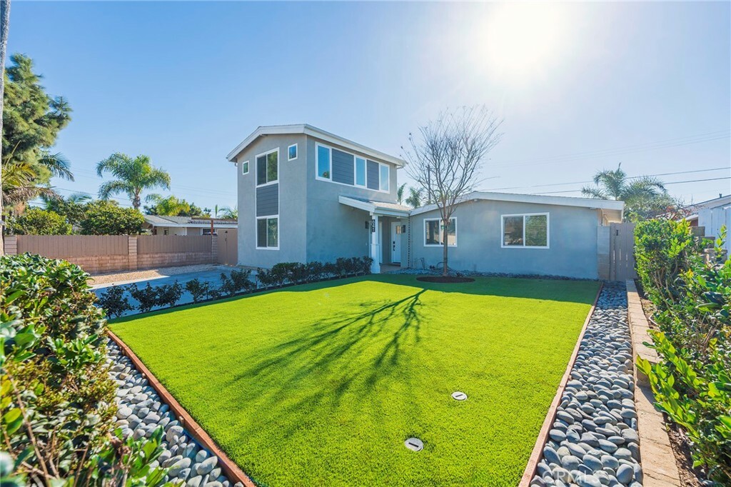 Property Photo:  641 Cove Street  CA 92627 