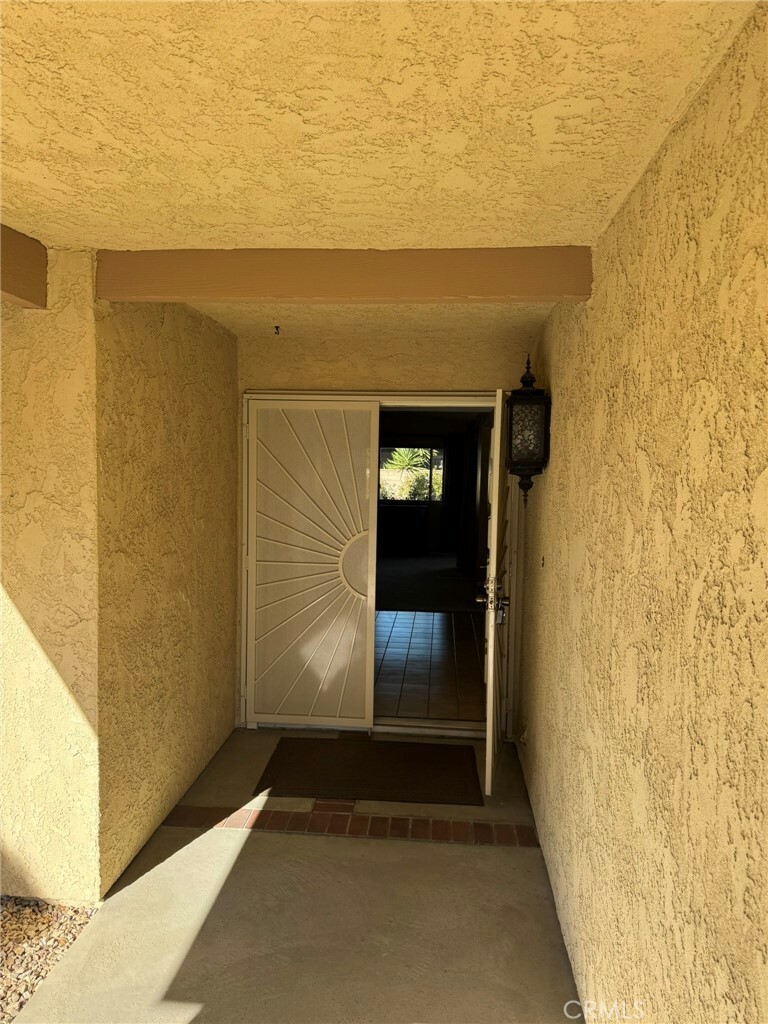 Property Photo:  1950 Silver Oak Way  CA 92545 