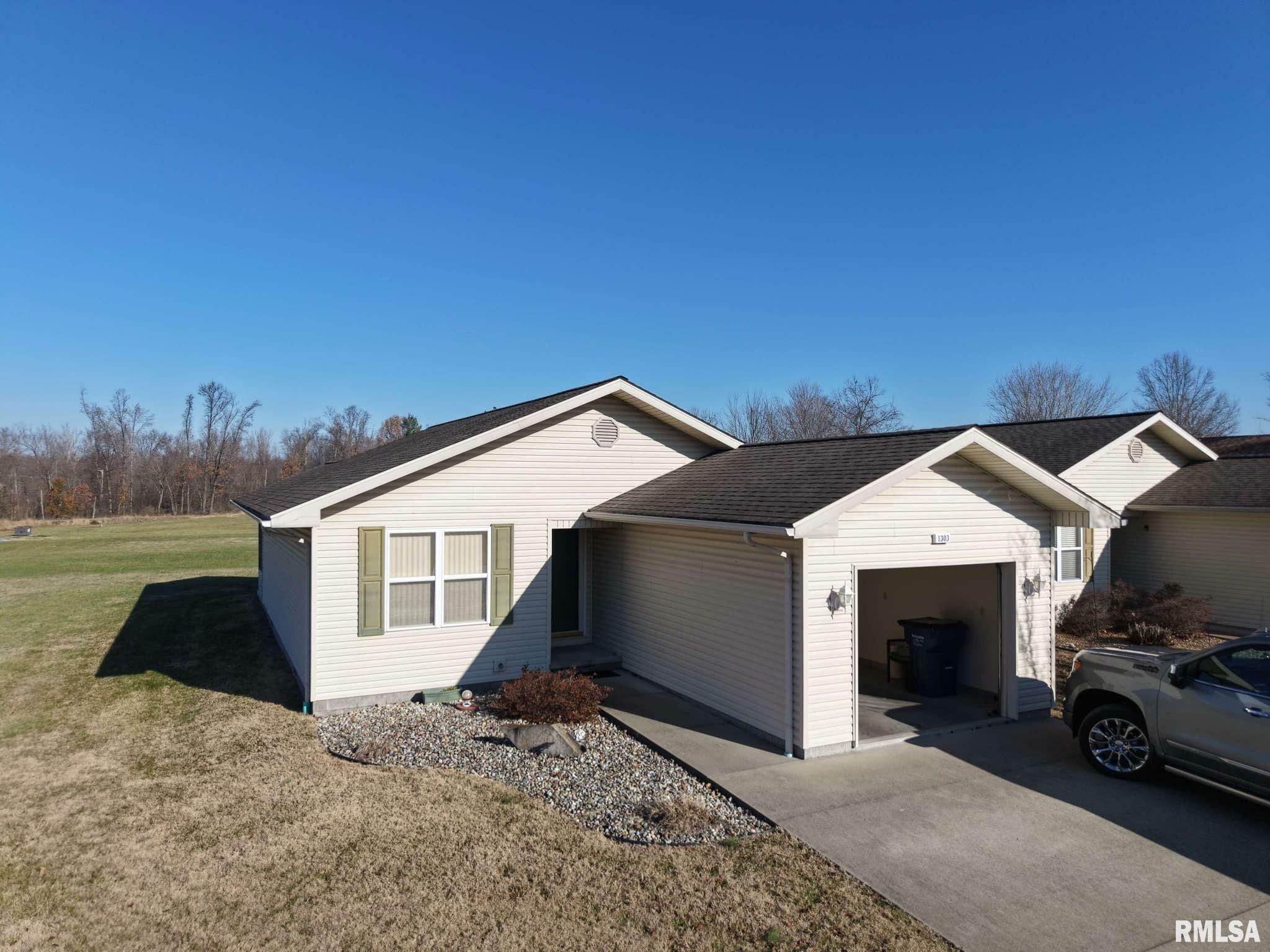 Property Photo:  1303 Daffodil Lane  IL 62896 