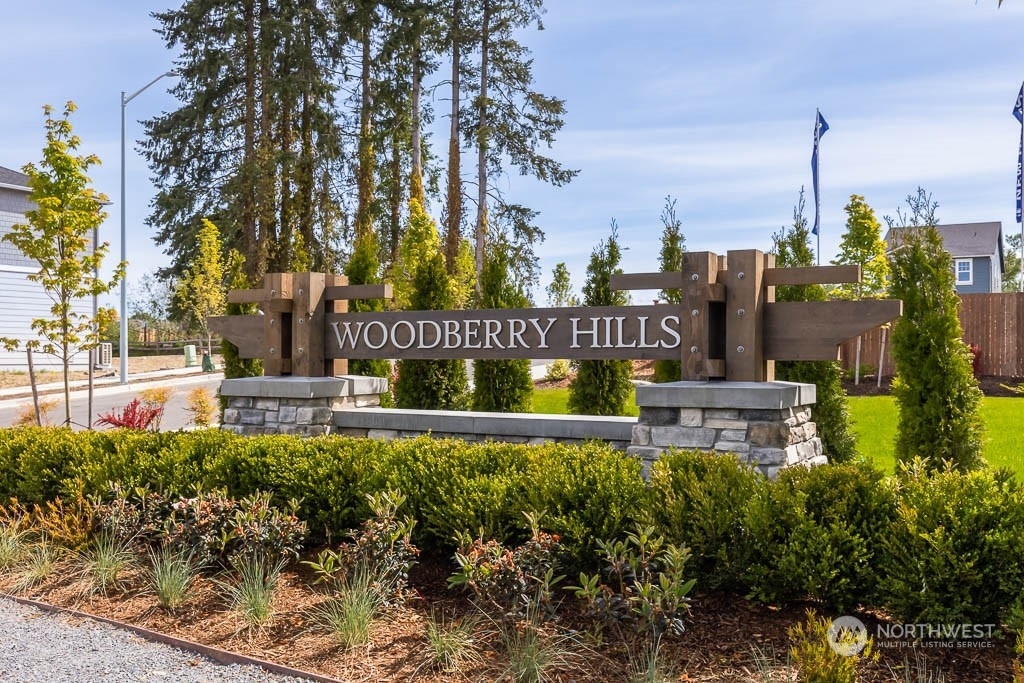 Property Photo: 1712 Tamlin Avenue 37 WA 98290