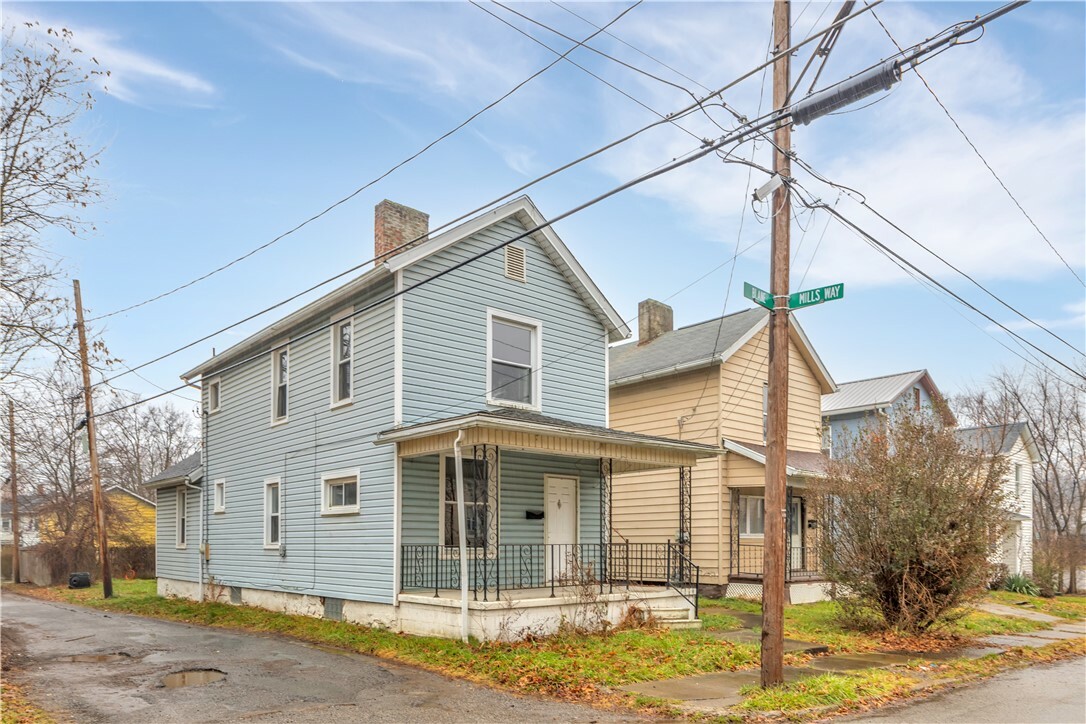 Property Photo:  509 Blaine St  PA 16101 