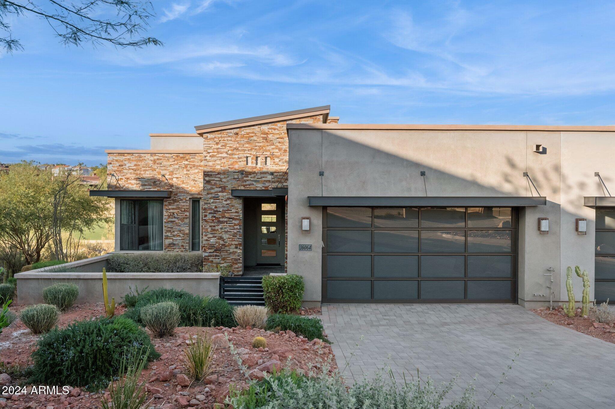 Property Photo:  16064 E Ridgestone Drive  AZ 85268 