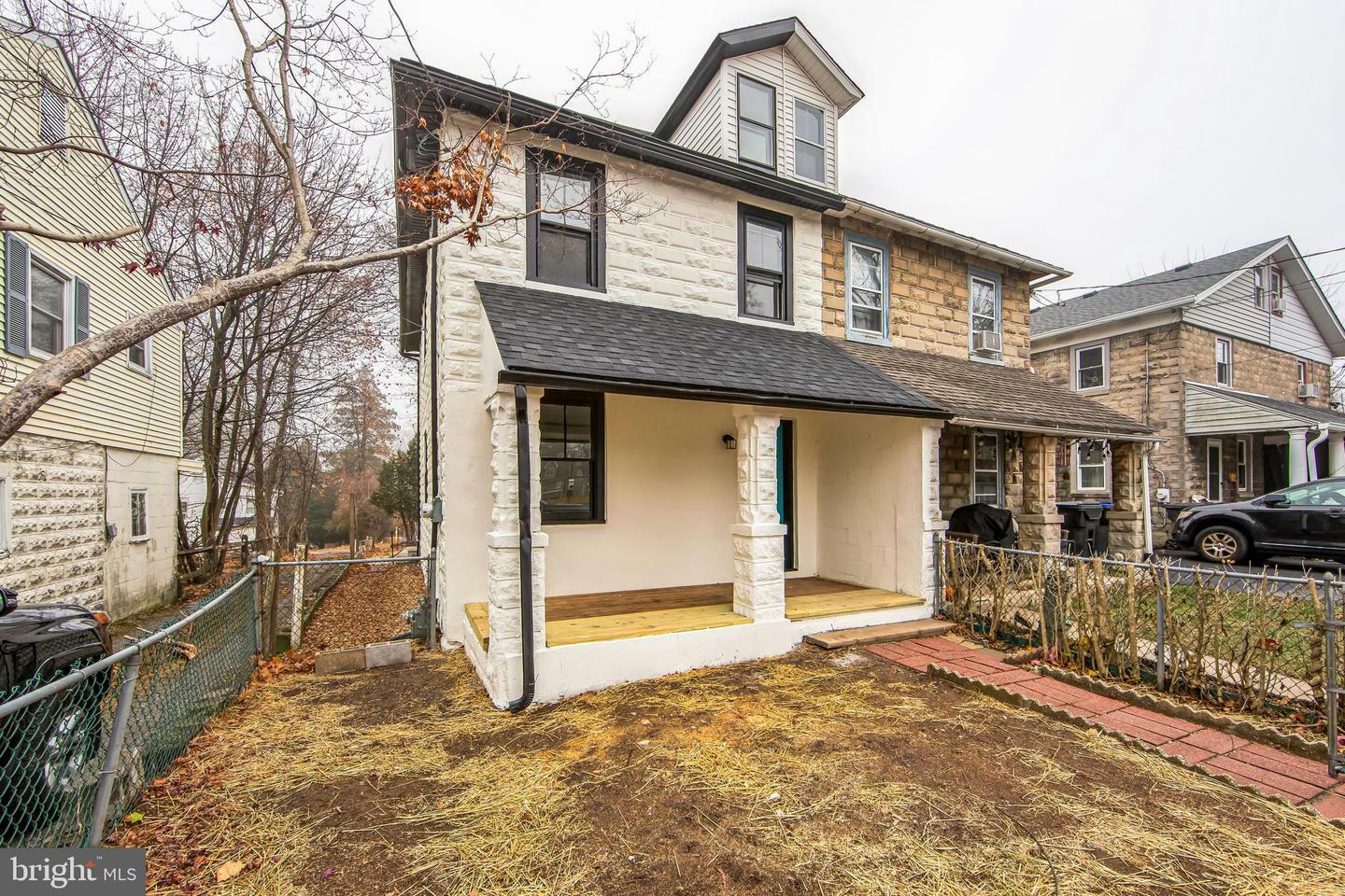 Property Photo:  13 Woodbine Avenue  PA 19301 