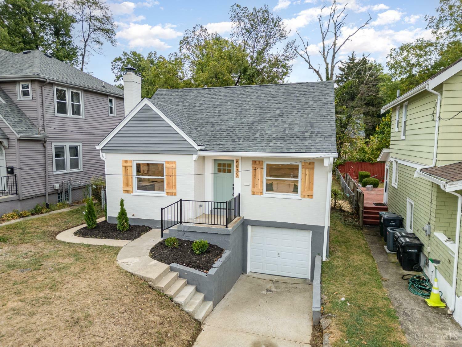 6832 Bantry Avenue  Cincinnati OH 45213 photo