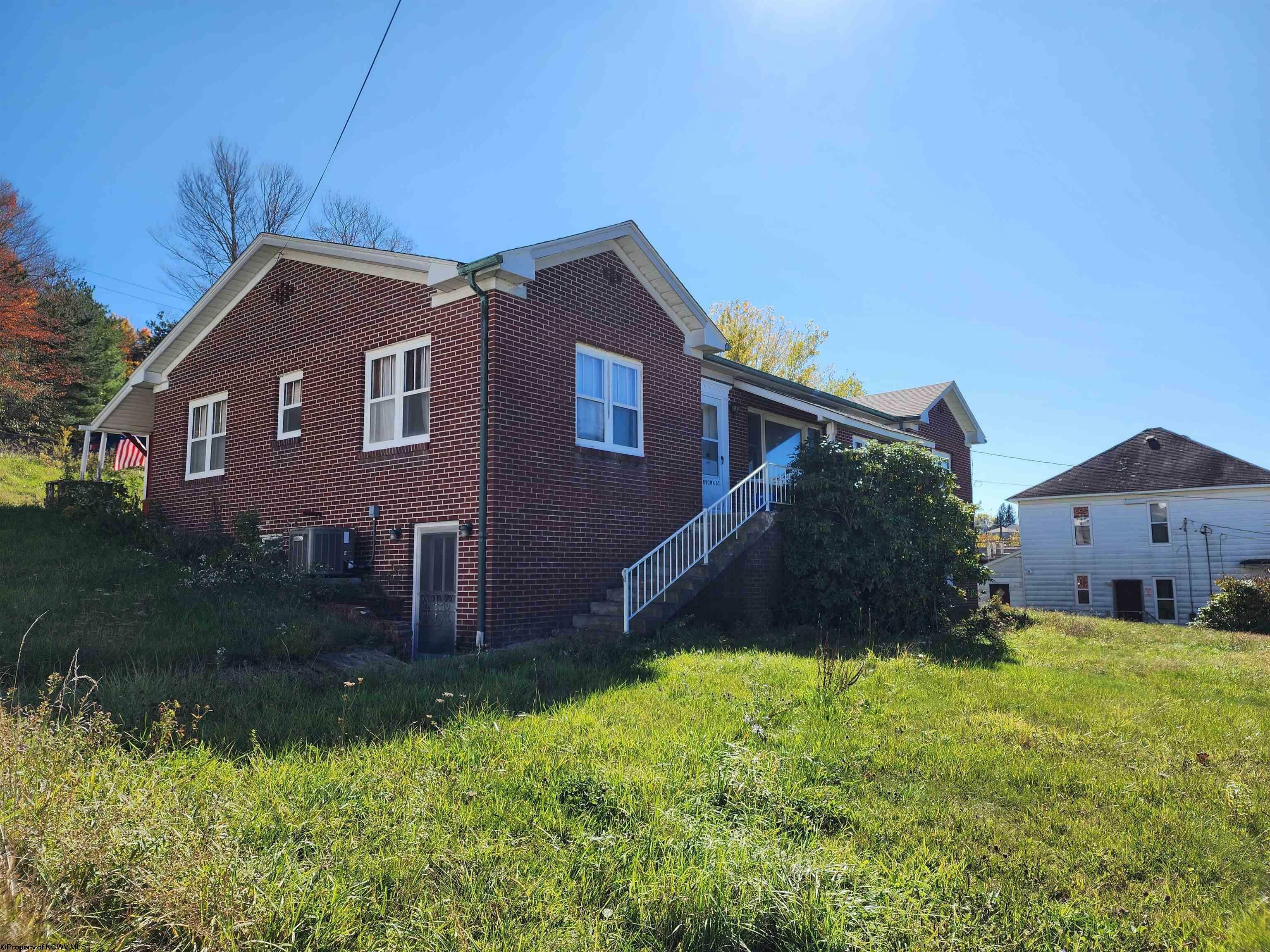 Property Photo:  94 Brown Street  WV 26292 