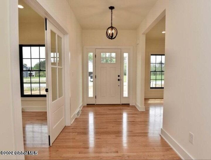 Property Photo:  7 Delia Street  NY 12211 