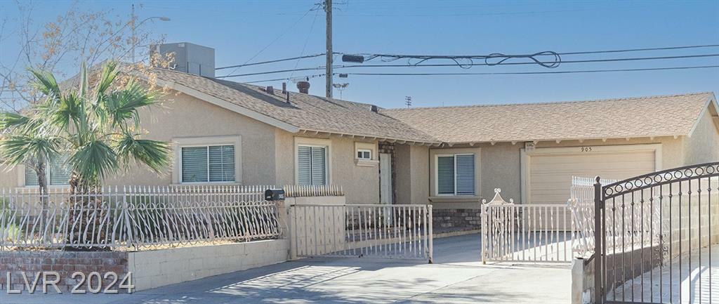 Property Photo:  905 North 17th Street  NV 89101 