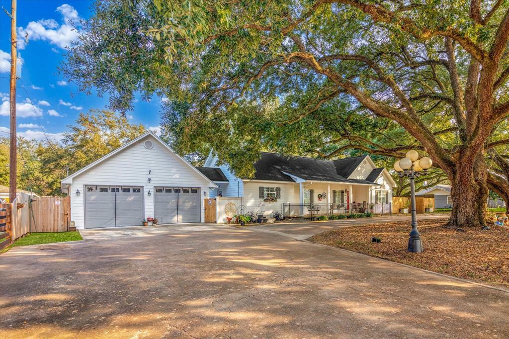 Property Photo: 390 N Major Drive TX 77706