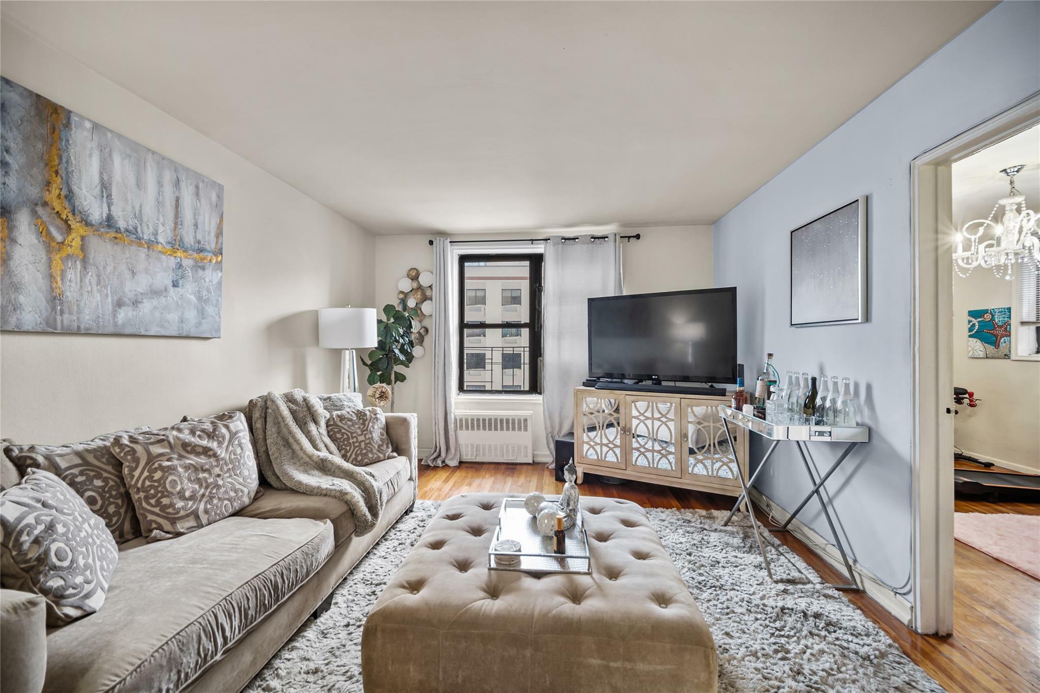 Property Photo:  3119 Bailey Avenue 4B  NY 10463 