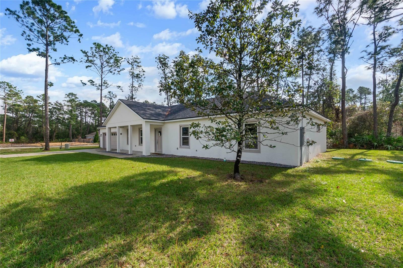 Property Photo:  2740 Iris Road  FL 32724 