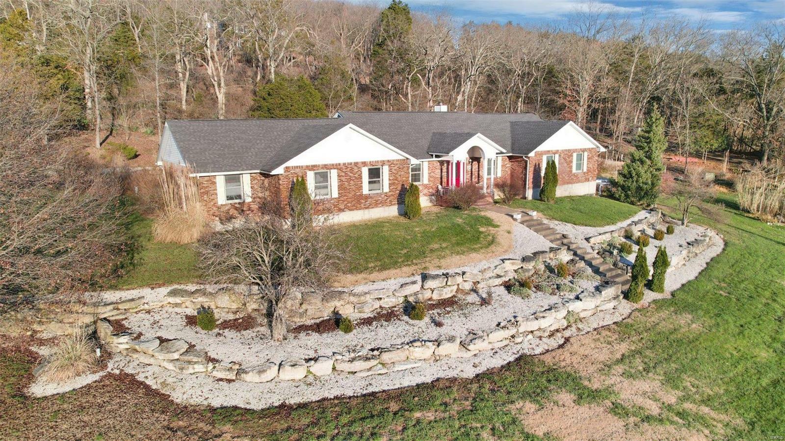 Property Photo:  2240 Mastodon Drive  MO 63052 