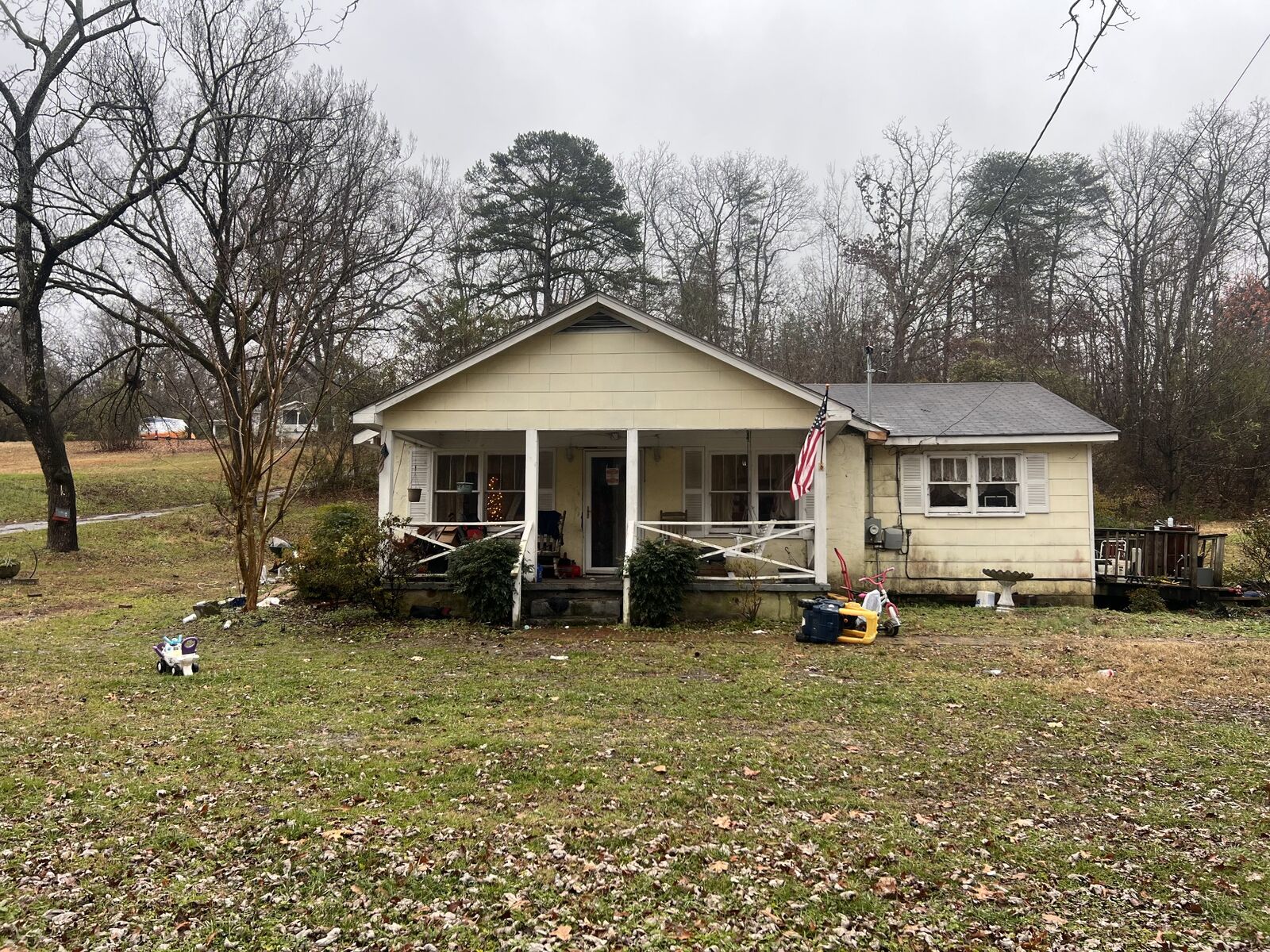 Property Photo: 5012 Delashmitt Rd TN 37343