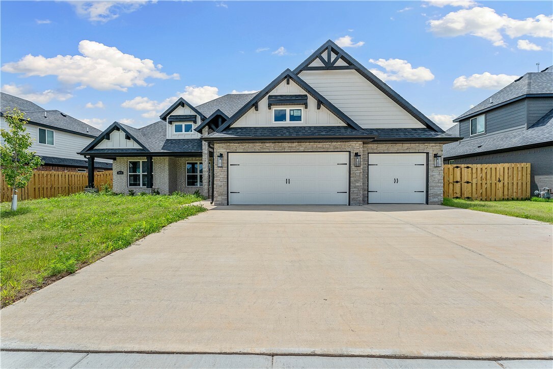 Property Photo: 1431 Dresden Drive AR 72719
