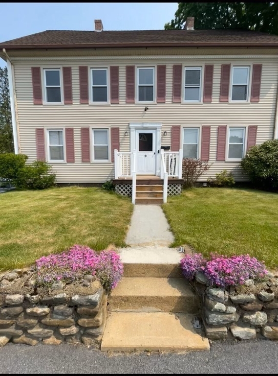 Property Photo:  9 N Common St 2  MA 01535 