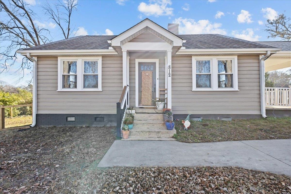 Property Photo:  812 Chesnee Highway  SC 29303 