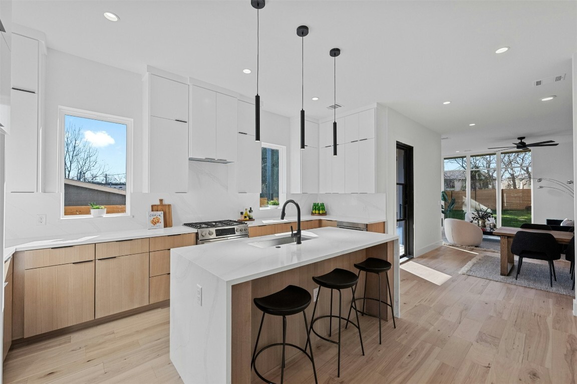Property Photo: 1407 Valleyridge Drive B TX 78704