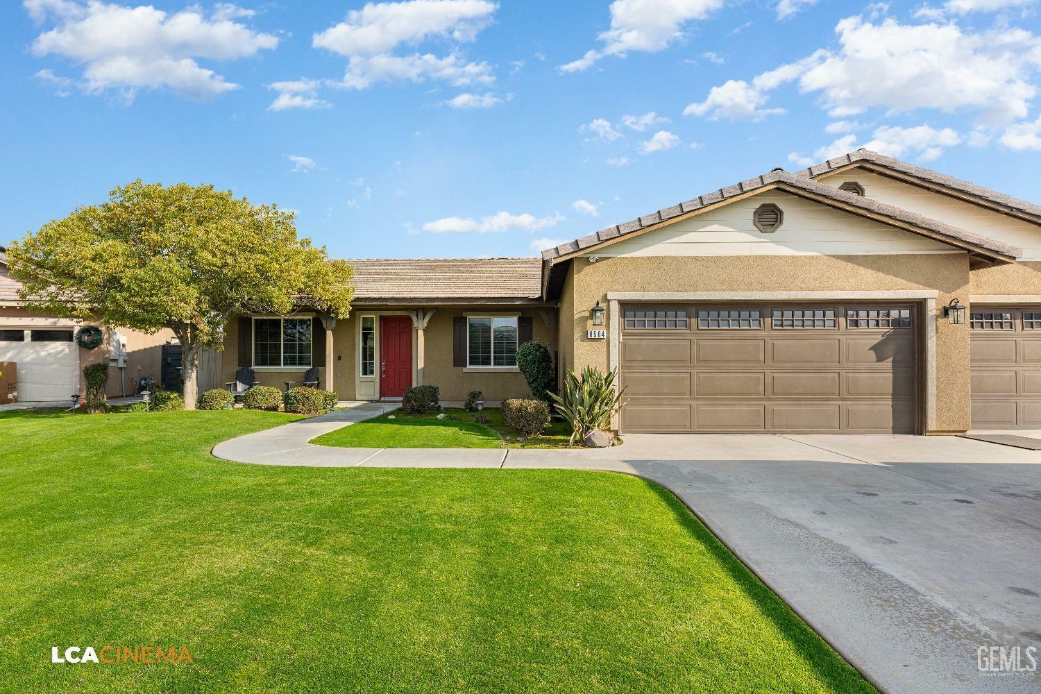 Property Photo:  8504 Imola Court  CA 93314 