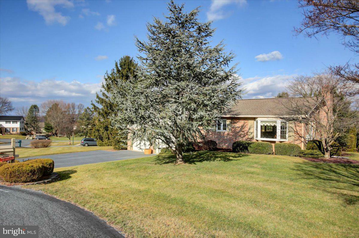 Property Photo:  11981 Windmere Circle  PA 17268 