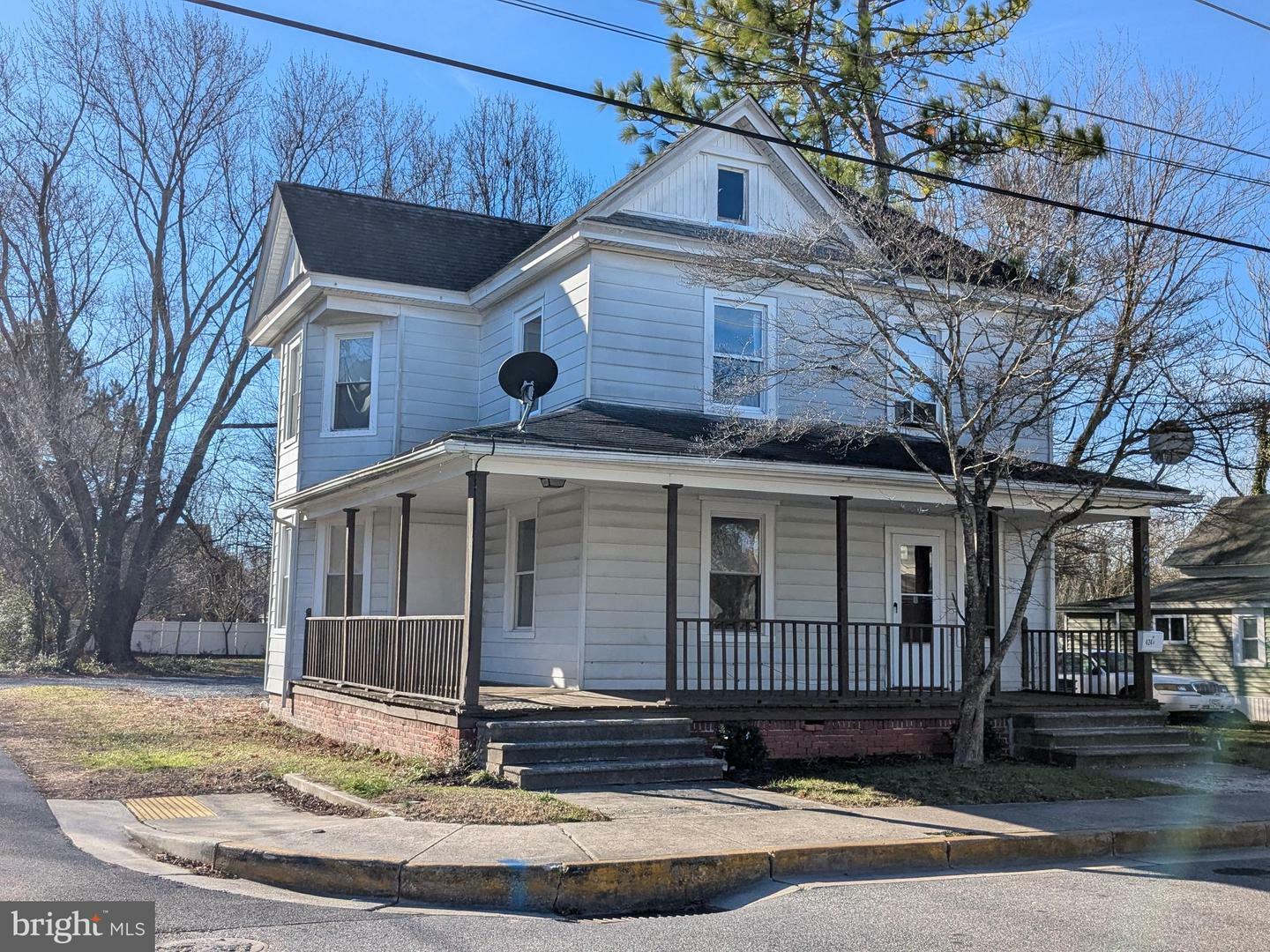 Property Photo:  424 E East Street  MD 21875 