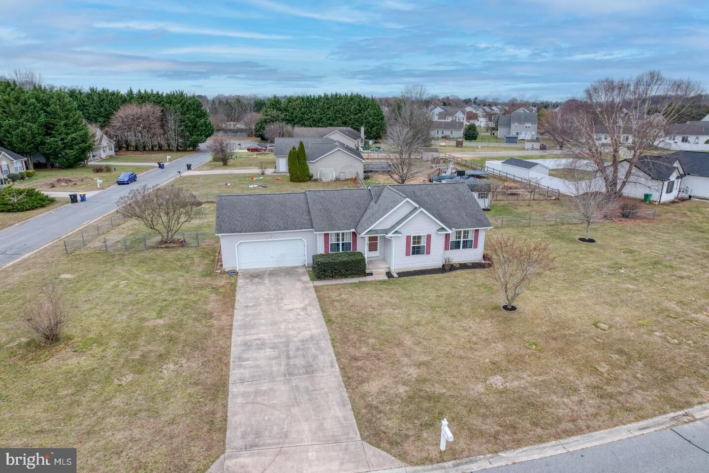 Property Photo: 468 Hearthstone Lane DE 19943