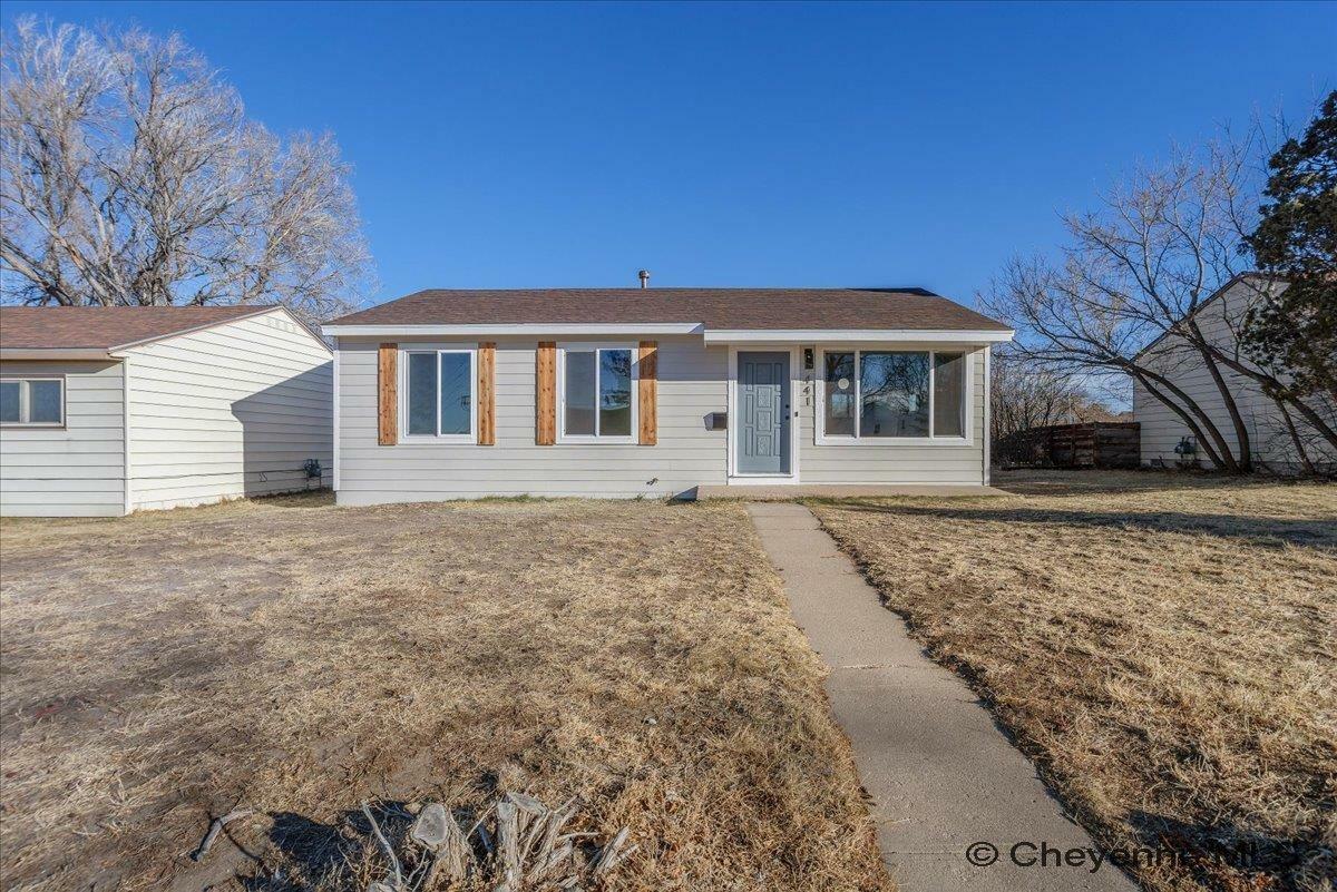 441 Stinson Ave  Cheyenne WY 82007 photo