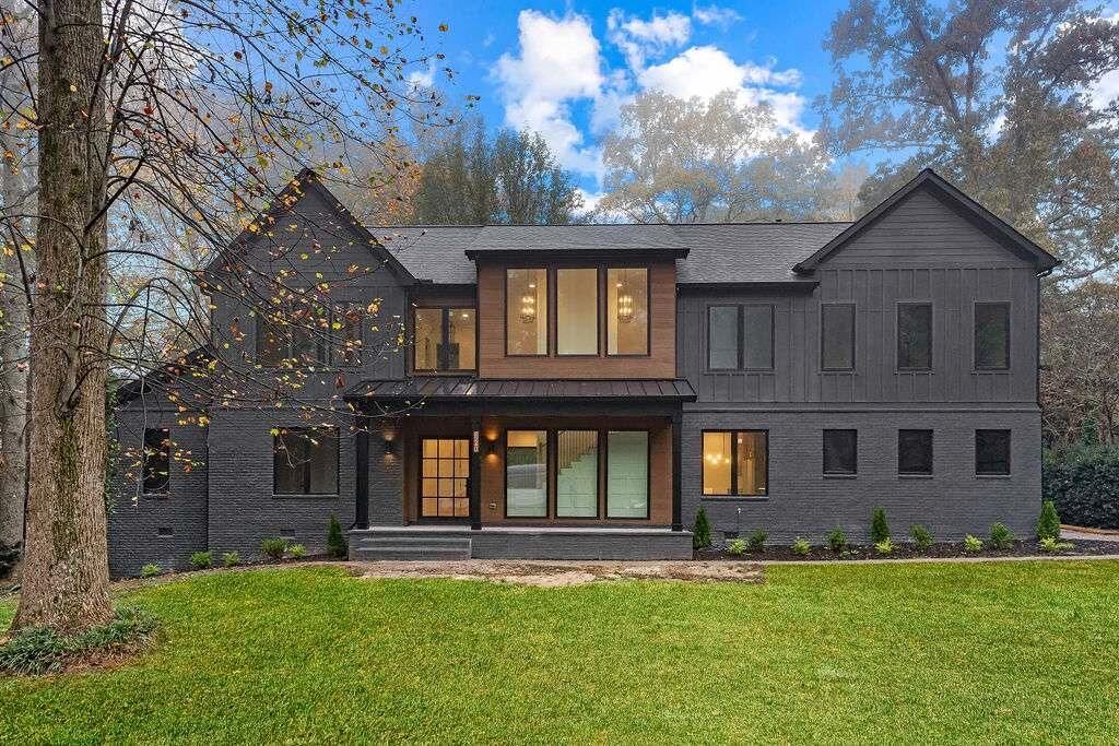 Property Photo:  1240 Spalding Drive  GA 30350 