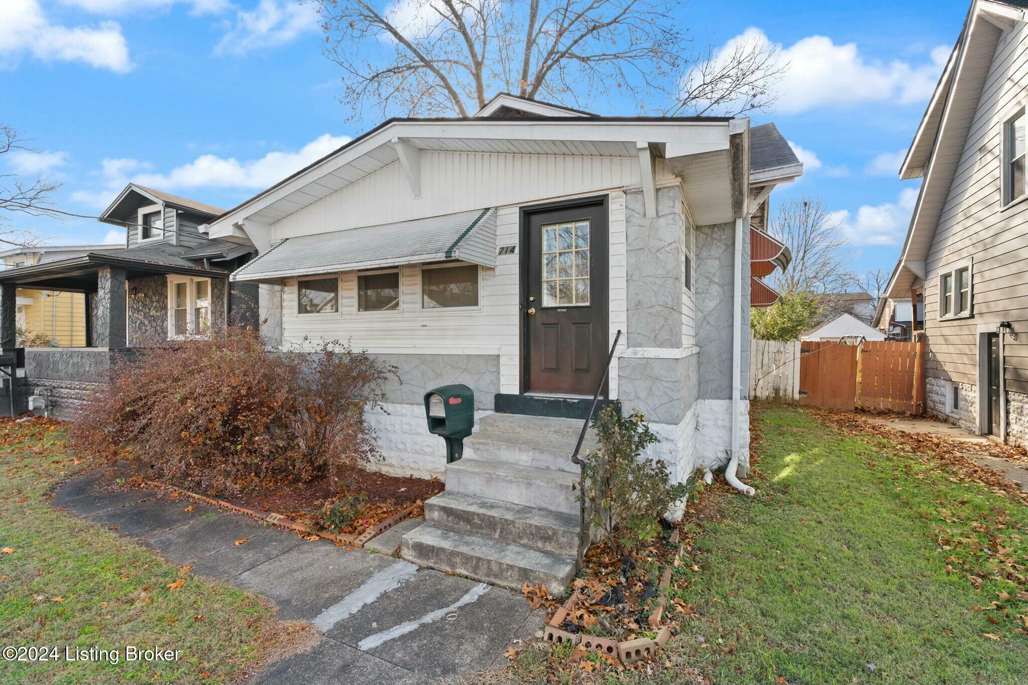 Property Photo:  714 Iowa Ave  KY 40208 