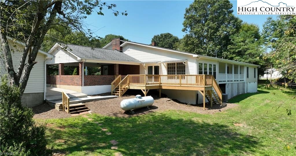 Property Photo:  479 Woodhaven Road  NC 28659 