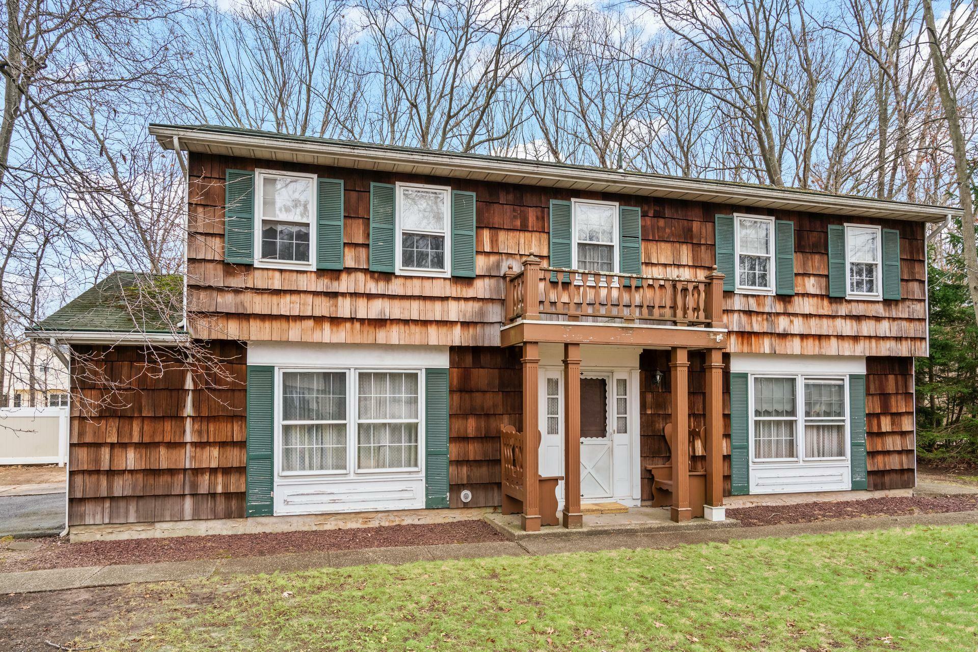 Property Photo:  19 Canterbury Drive  NY 11788 