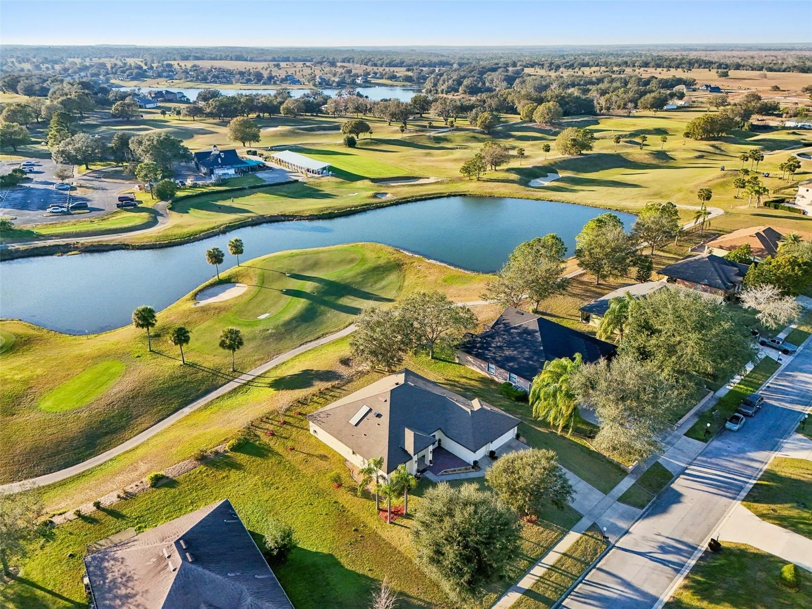 Property Photo: 36729 Alaqua Court FL 32736