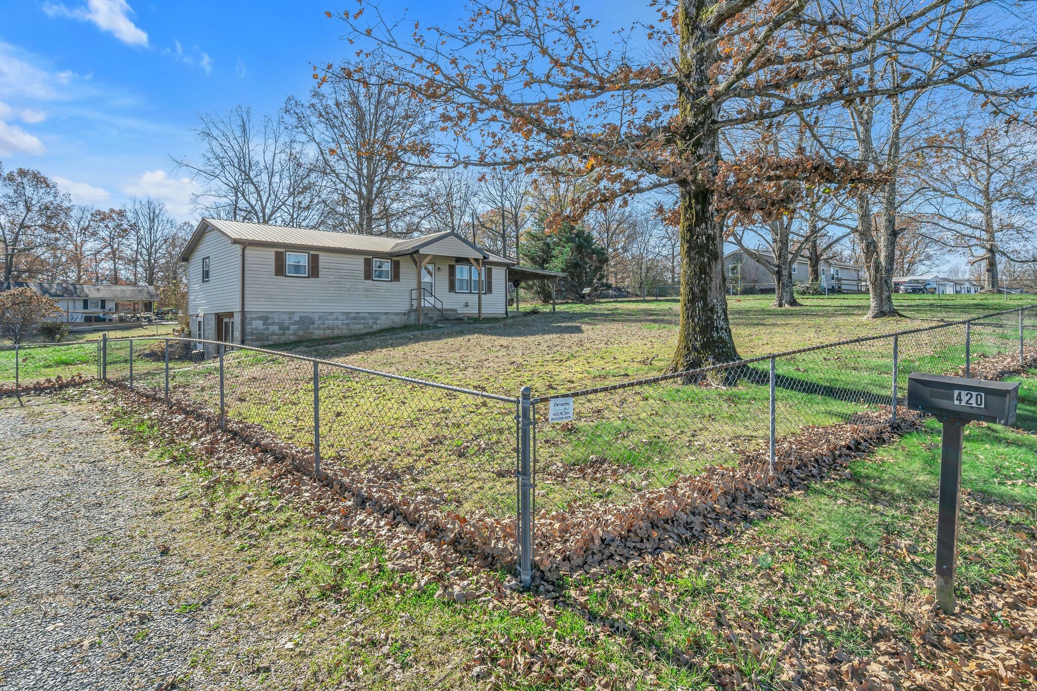 Property Photo:  420 Log Wall Rd  TN 37055 