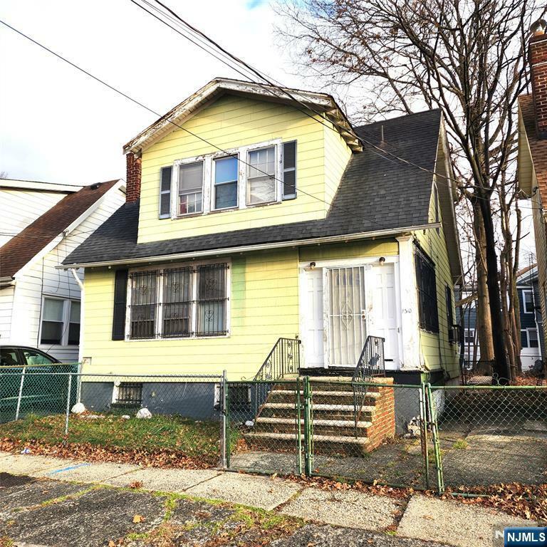 Property Photo:  130 Montgomery Avenue  NJ 07111 