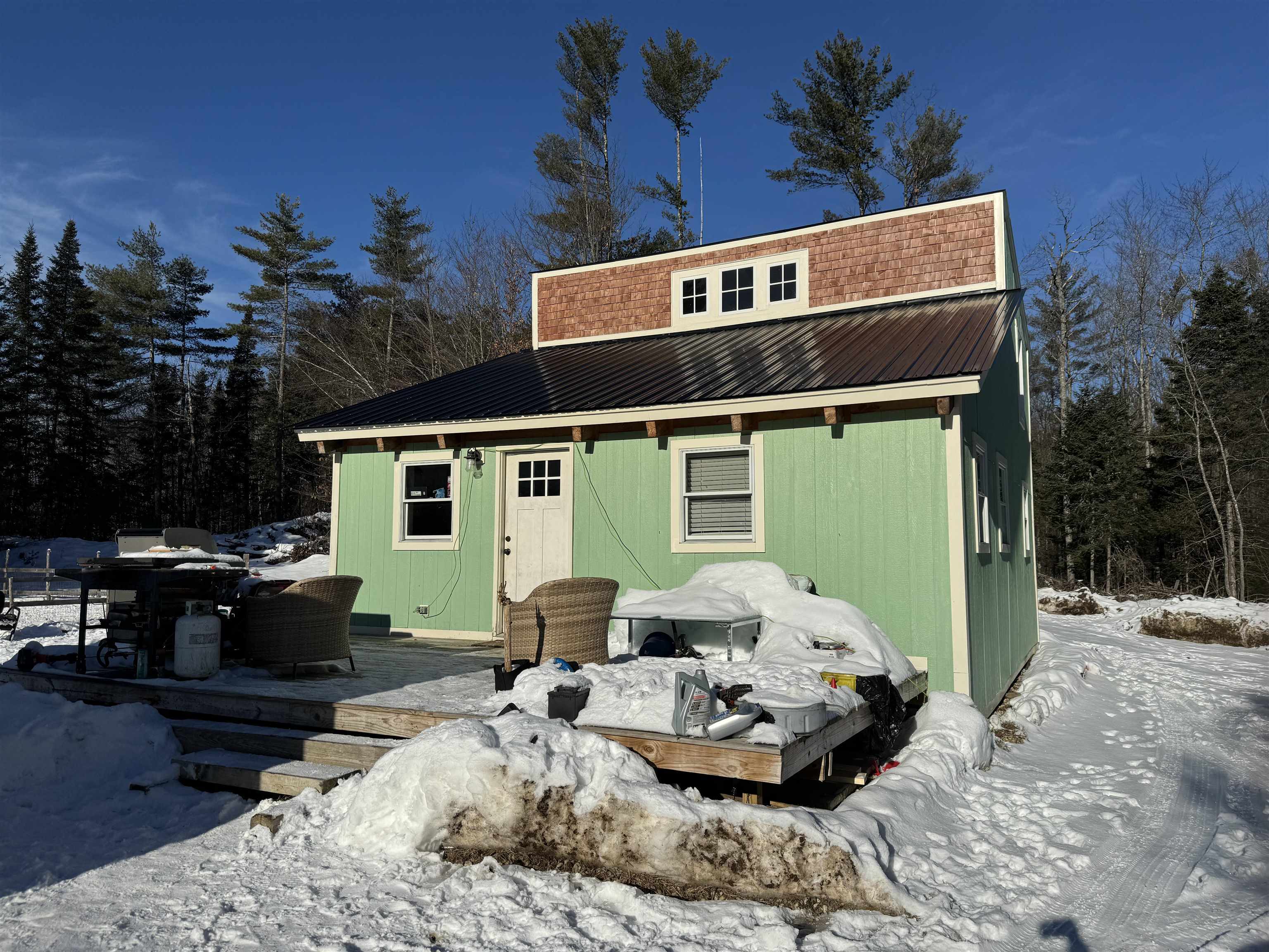 Property Photo:  46 Courtland Drive  NH 03230 