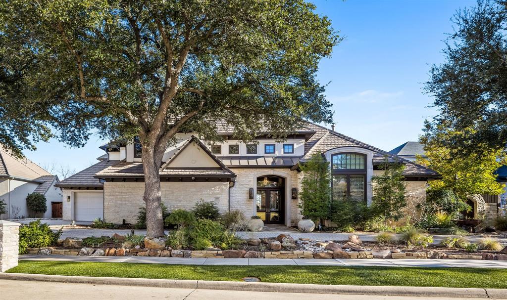 Property Photo: 1808 Cliffview Drive TX 75093