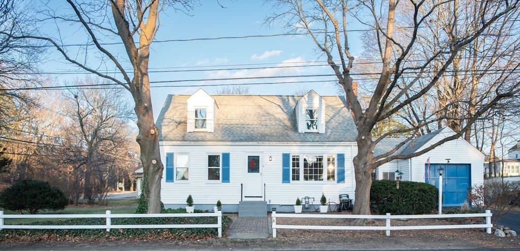 Property Photo: 6 Laurel Rd MA 02062