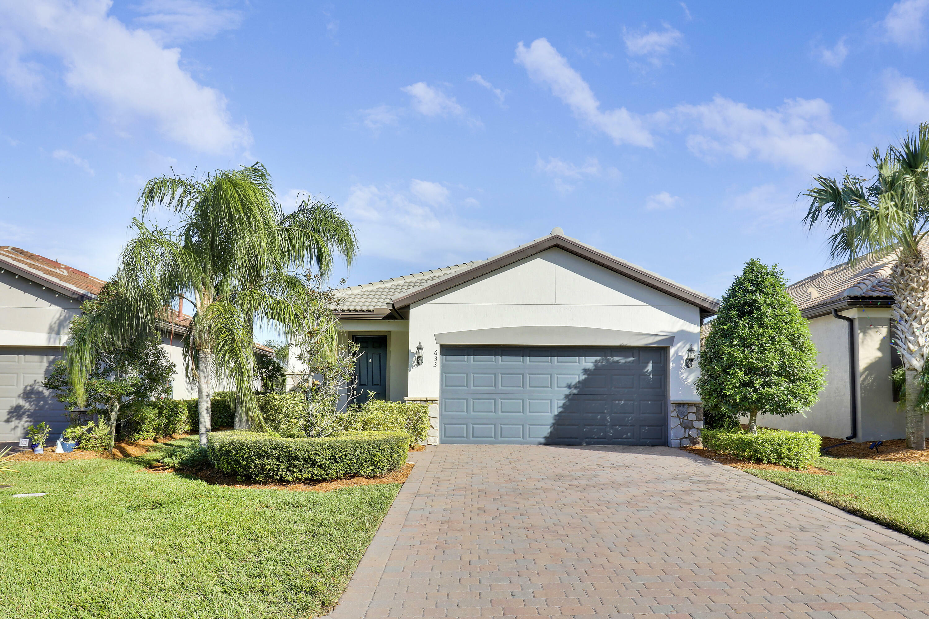 633 SE Monet Drive  Port Saint Lucie FL 34984 photo