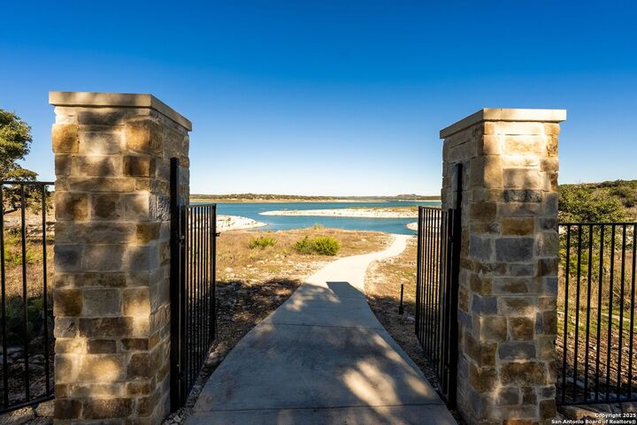 1240 Rip Jay Cir  Canyon Lake TX 78133 photo