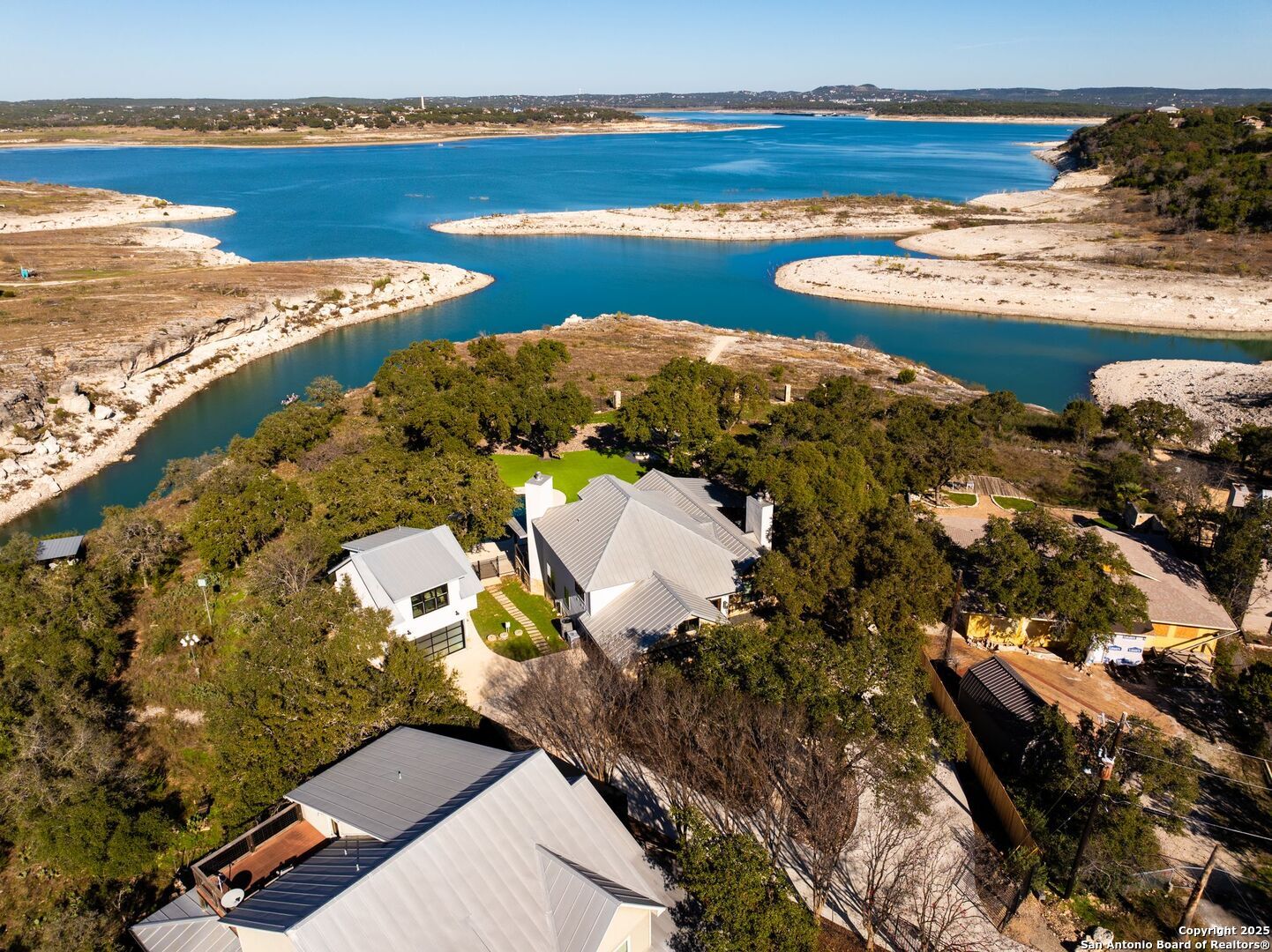 Property Photo:  1240 Rip Jay Cir  TX 78133 