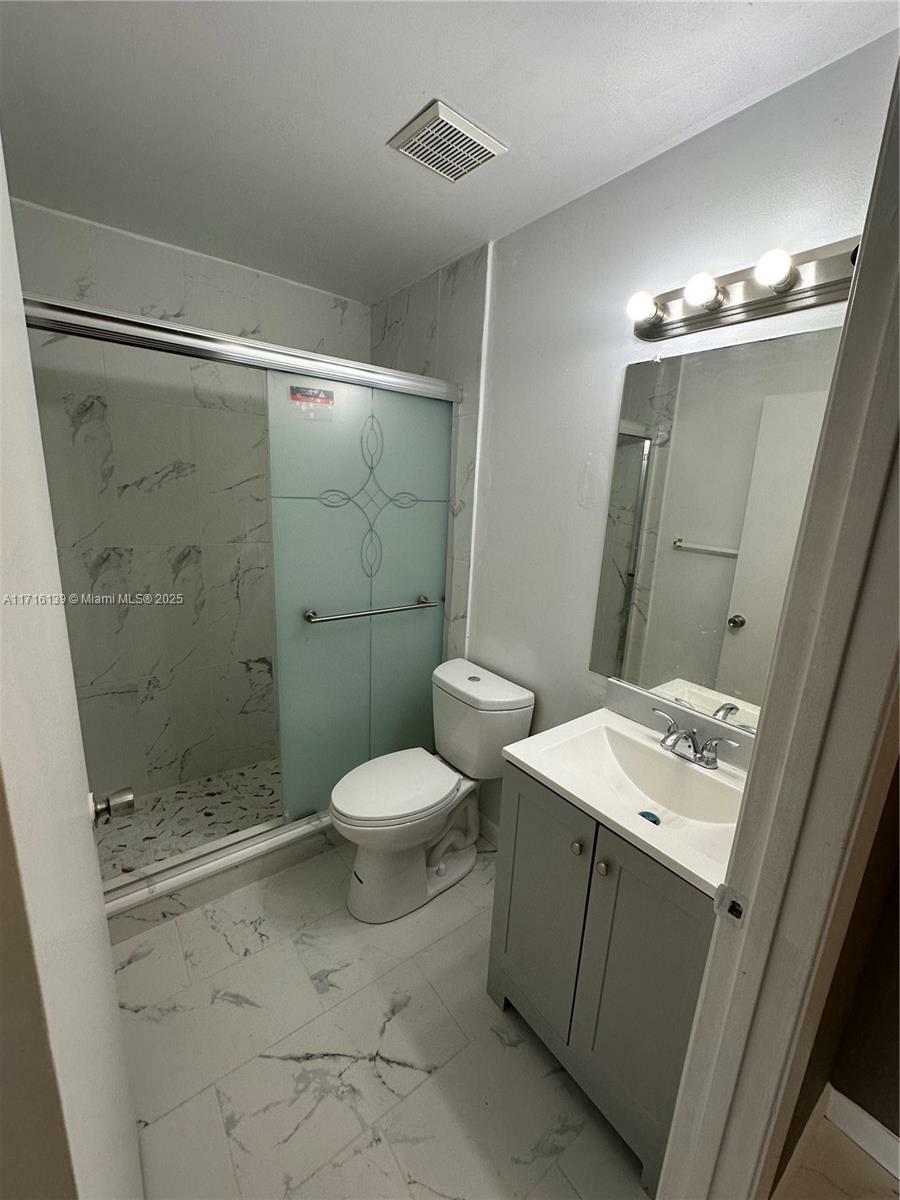 Property Photo:  3417 NW 44th St 203  FL 33309 