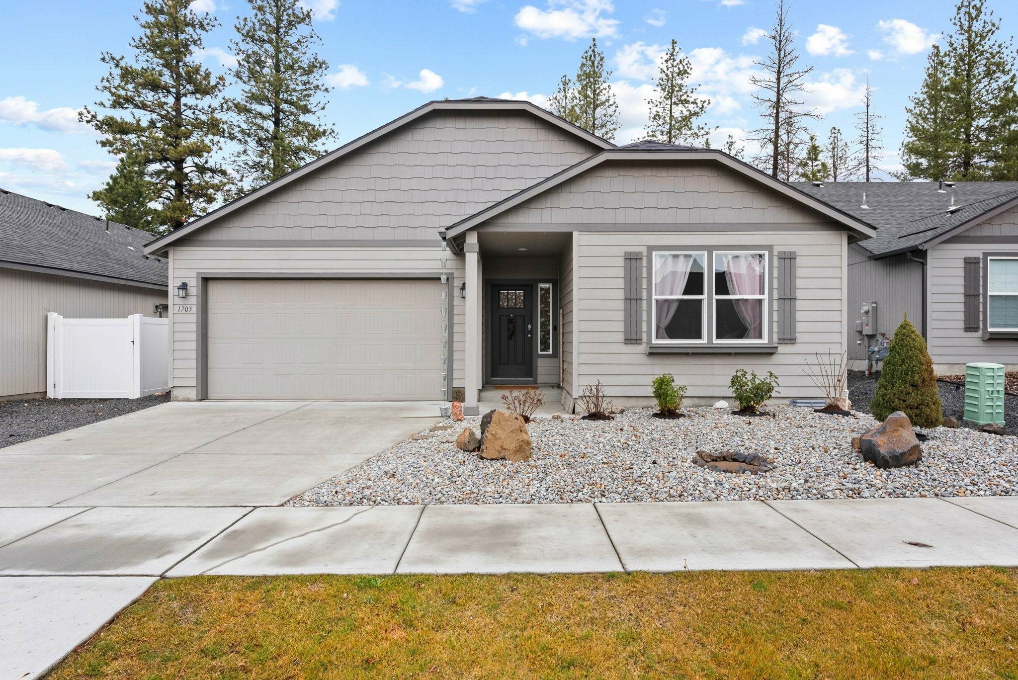 Property Photo:  1705 E Mead Ln  WA 99218 