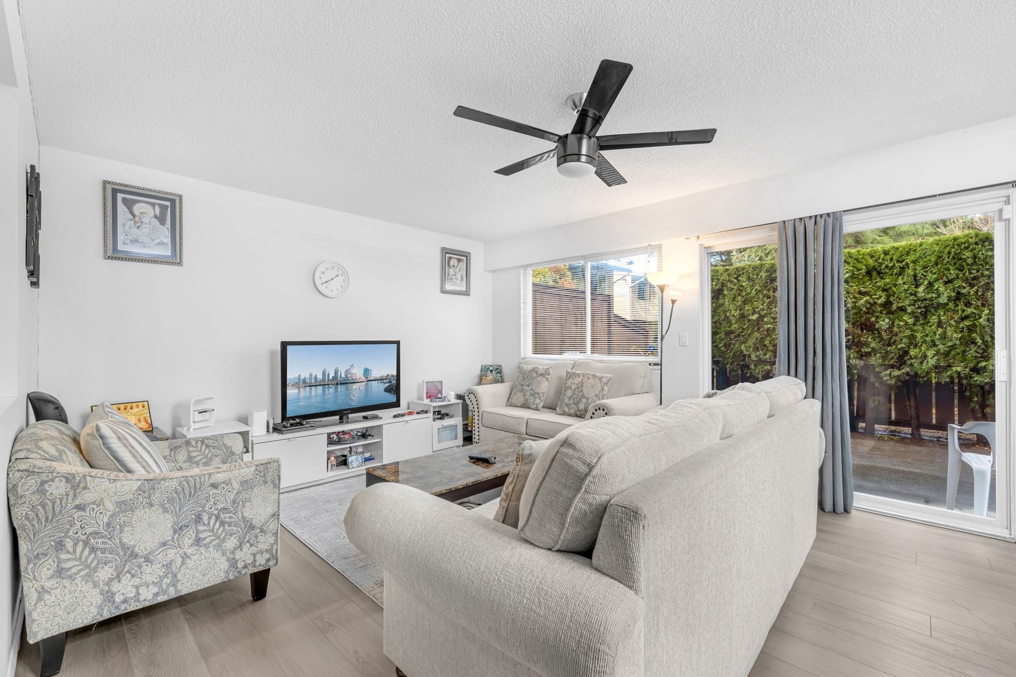 Property Photo: 9400 122 Street 1 BC V3V 4L6