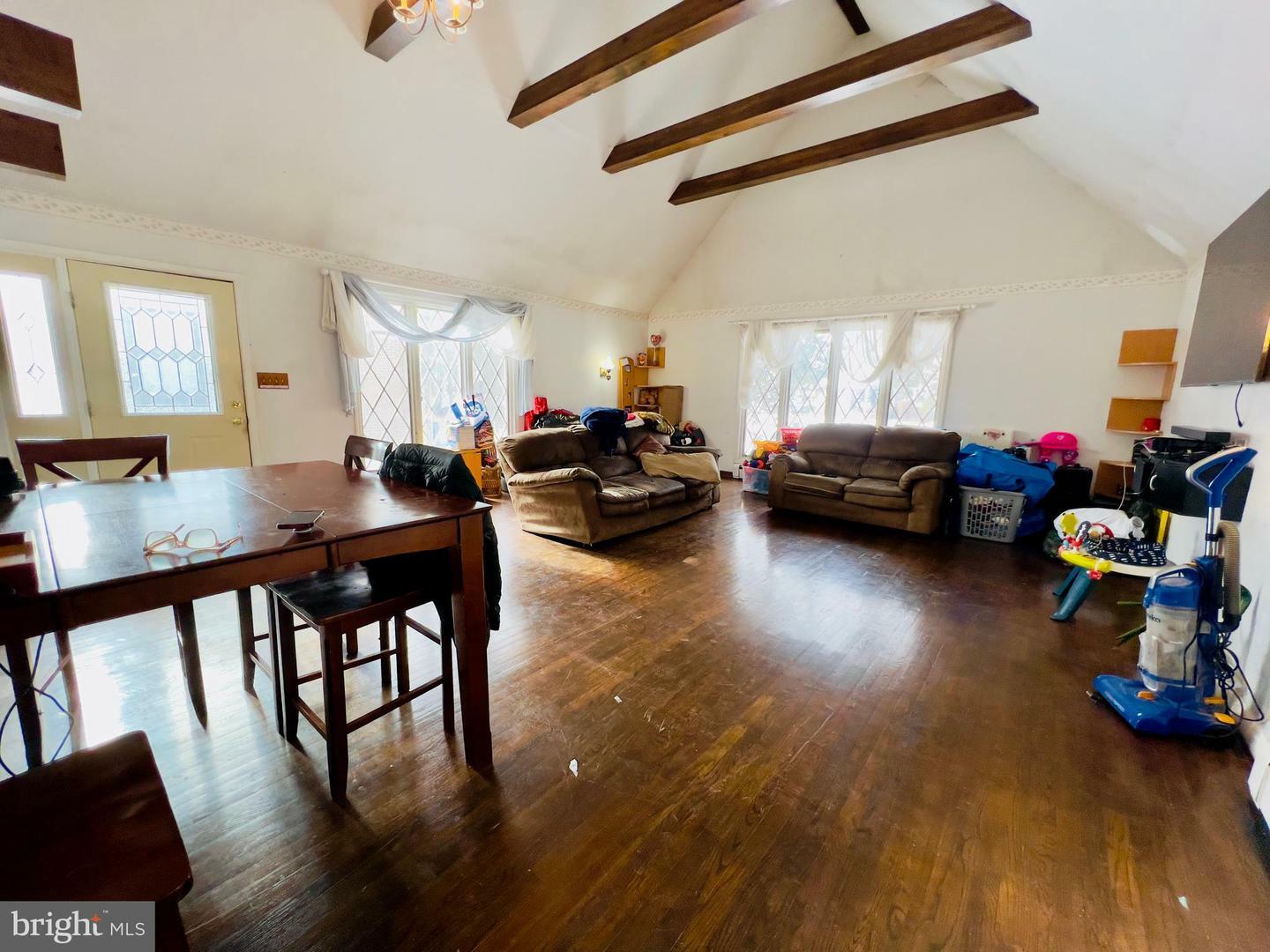 Property Photo:  1037 Queens Road  NJ 08361 