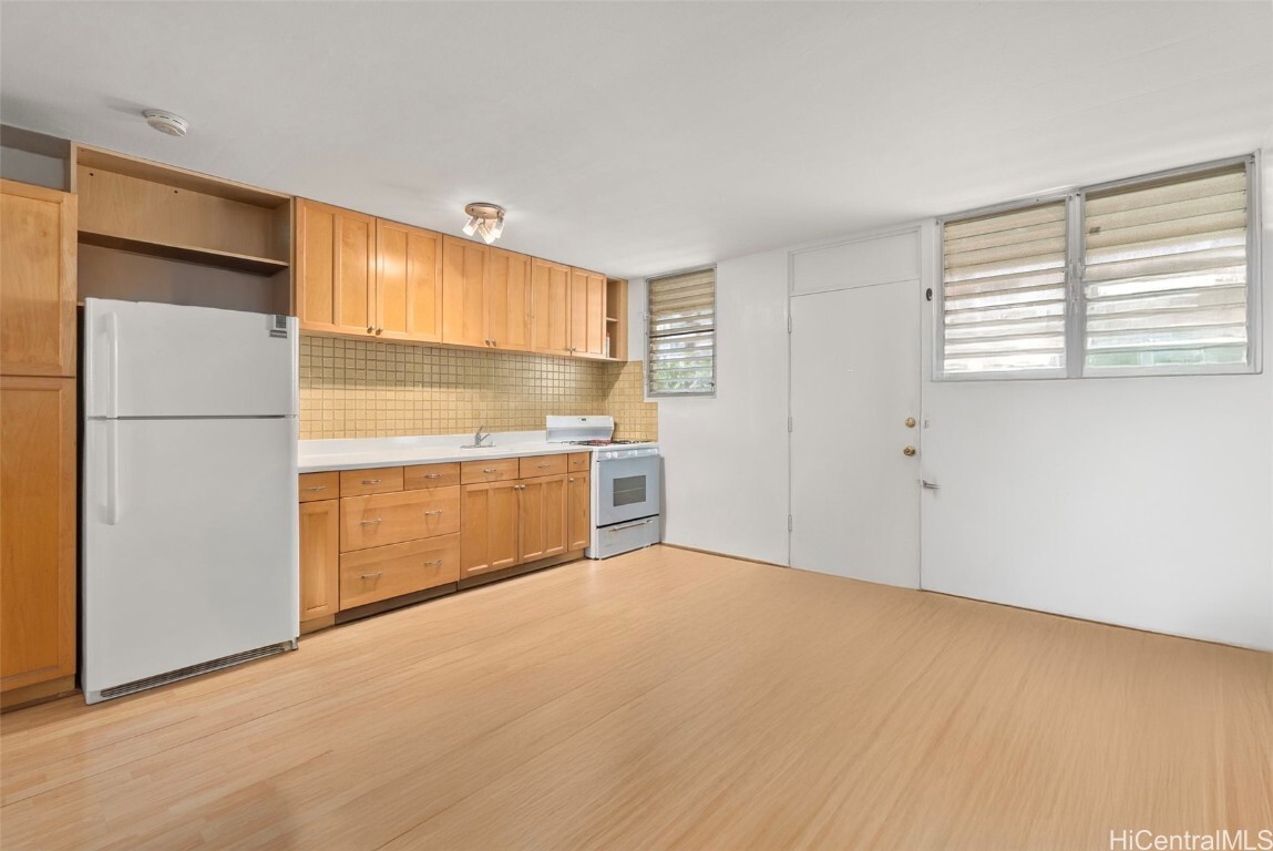 Property Photo: 1036 Green Street 304 HI 96822